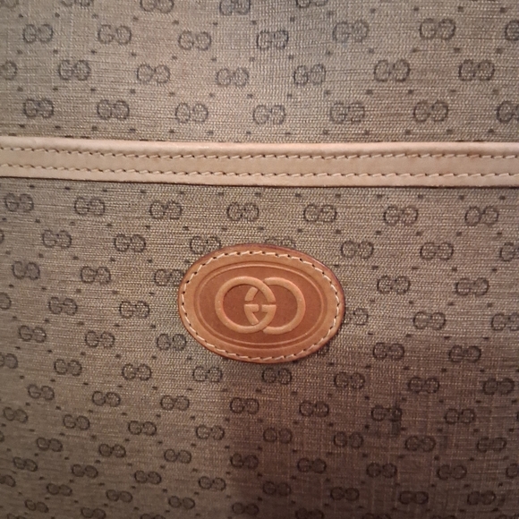 Gucci GG Logo Micro PVC Sherry Line Crossbody Bag - Picture 3 of 16